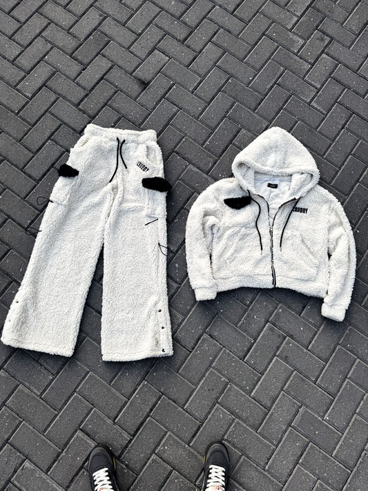 V2 White Sherpa Sweatsuit